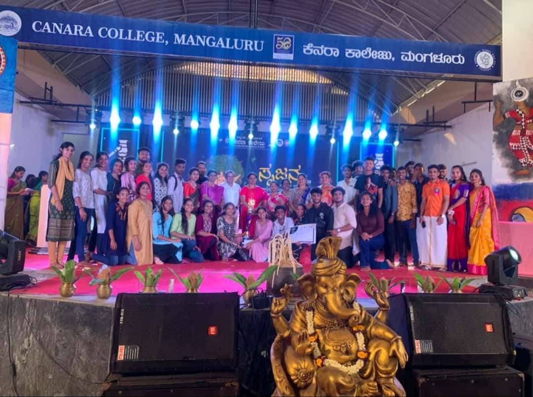OVERALL CHAMPIONS AT NSS FEST SRUJANA 2023 FOR THE SIXTH CONSECUTIVE YEAR